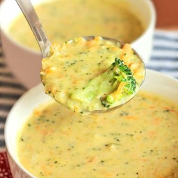 Homemade Panera Broccoli Cheese Soup