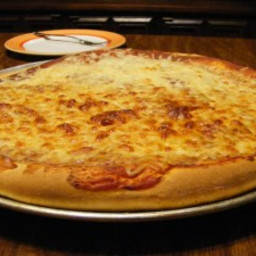 homemade-pizza-crust-1624875.jpg