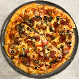 homemade-pizza-dough-3056941.jpg