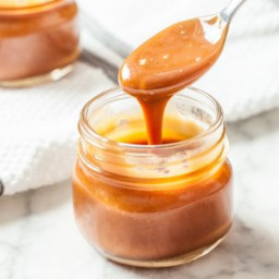 Homemade Salted Caramel Sauce (4-Ingredient)