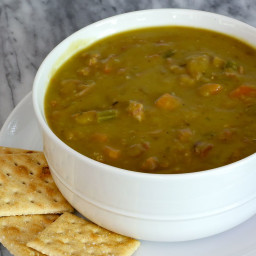 Homemade Thick and Creamy Split Pea Soup With Bacon