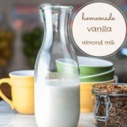homemade vanilla almond milk