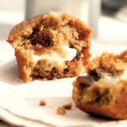 Honey- and Goat Cheese-Filled Fig Muffins