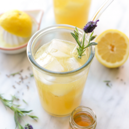 honey-lavender-lemonade-1654037.png