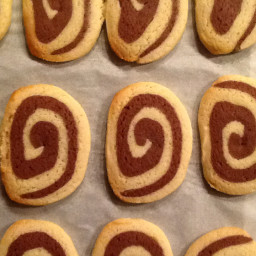 hot-chocolate-pinwheel-cookies.jpg