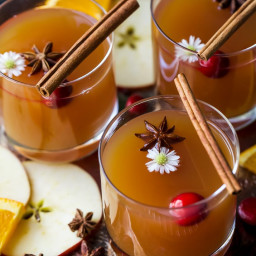Hot Spiked Mulled Apple Cider Recipe
