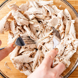 how-to-boil-chicken-2969357.png