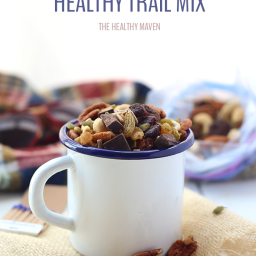 how-to-build-a-healthy-trail-mix-1720713.png