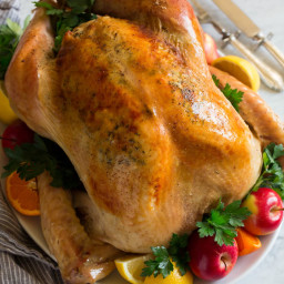 how-to-cook-a-turkey-in-an-oven-bag-2854556.jpg