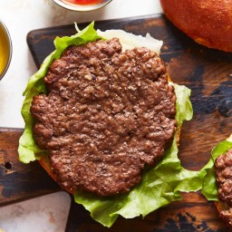 how-to-cook-air-fryer-hamburgers-fresh-and-frozen-3033158.jpg