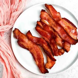 how-to-cook-frozen-bacon-in-air-fryer-2855011.jpg