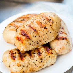 How to Grill Chicken Breast on Gas Grill