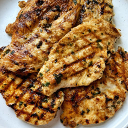 How to Grill Chicken on the Stovetop (no grill needed)