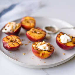 How to Grill Peaches
