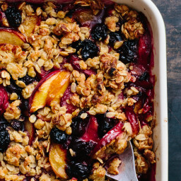 How To Make a Fruit Crisp by Heart