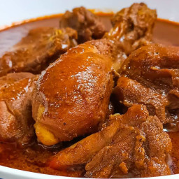How to make authentic chicken Kolhapuri rassa (curry) | Spicy Kolhapuri chi