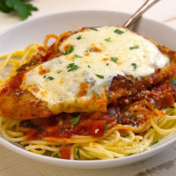 How to Make Crispy, Cheesy, Easy Chicken Parmesan
