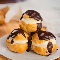 How to Make Easy and Delicious Profiteroles