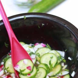 How to Make Easy Cucumber Salad with Onion