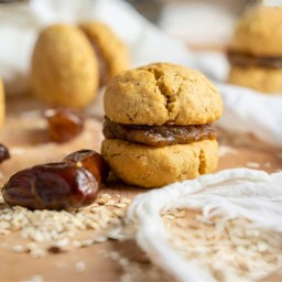 How to Make Gluten-Free Vegan Date Cookies