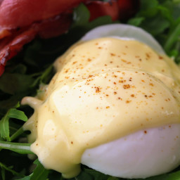 How to Make Hollandaise