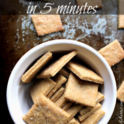 How to Make Homemade Crackers in 5 Minutes