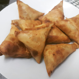 How to Make Homemade Sambusa | Somali Samosas | Homemade Pastry with Fillin