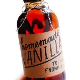 How To Make Homemade Vanilla Extract
