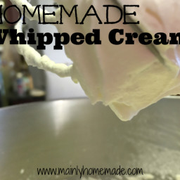 how-to-make-homemade-whipped-cream-1414327.jpg