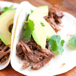 How to Make Irresistible Shredded Beef Tacos