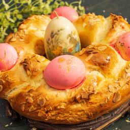 HOW TO MAKE ITALIAN SWEET EASTER BREAD FROM SCRATCH