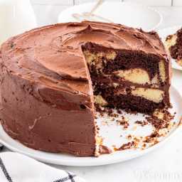How to Make Marble Cake From Cake Mix