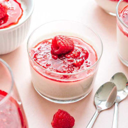 How to Make Panna Cotta Without Gelatin