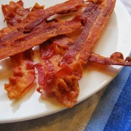How To Make Perfect Bacon in the Oven