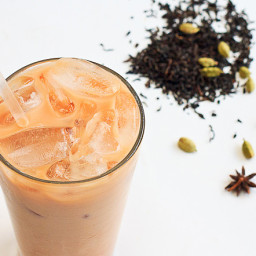 how-to-make-thai-iced-tea-from-scratch-2172126.jpg