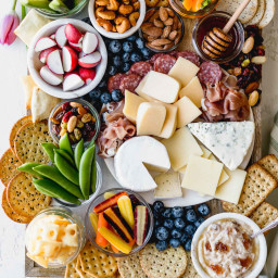 how to make the ultimate aldi cheese board