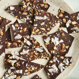 How To Make Dark Chocolate–Almond Bark