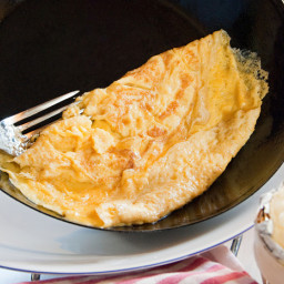 How To Make a Country Omelet With Cheese