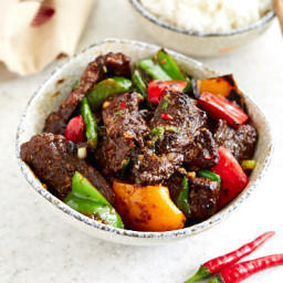 Hunan Beef with Peppers and Asparagus