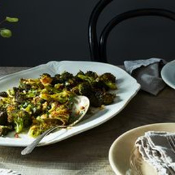 ina-gartens-parmesan-roasted-broccoli-1865449.jpg