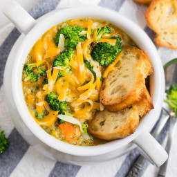 instant-pot-broccoli-cheese-soup-2618162.jpg