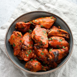 Instant Pot Low-Carb Sweet and Spicy Barbecue Chicken Wings