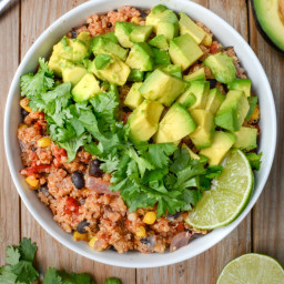 Instant-Pot Mexican Quinoa Bowl [vegan]