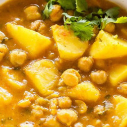 Instant Pot Potato Chickpea Curry