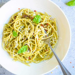Instant Pot Spaghetti in Pesto Sauce