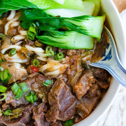 Instant Pot Taiwanese Beef Noodle Soup