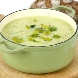 Irresistible French Potato and Leek Soup Recipe