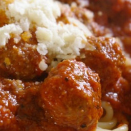 italian-spaghetti-sauce-with-meatballs-recipe-2182521.jpg