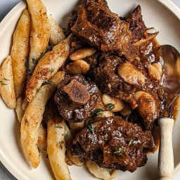 jamaican-braised-oxtail-with-buttered-spinners-2888173.jpg