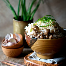 Japanese Somen Noodles Recipe with Sweet Soy-Ginger Sauce
